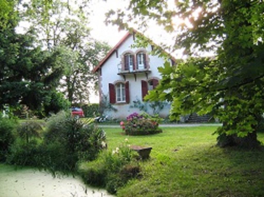 Domaine Des Parisses - Chambres D'Hotes Gennetines Kamer foto